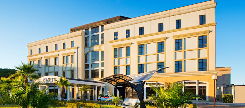 international, Italy,  architectural,  location,  courtyard,  facade,  international,  day,  hospital,  landscape,  Palermo,  Italy,  Sicily,  exterior,  signage,  Istituto Mediterraneo per i Trapianti e Terapie ad Alta Speciali,  sign,  transplant hospital outdoor;.outside;